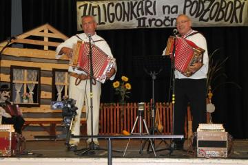 Tribečskí heligonkári Tribečskí heligonkári