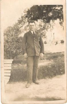 26. 7. 1928 Ladislav Čerešne v ArgentíneArchív r 26. 7. 1928 Ladislav Čerešne v ArgentíneArchív r
