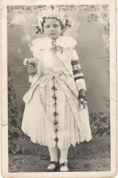 Margita Sitárová r. Čerešňová okolo r. 1939Arch Margita Sitárová r. Čerešňová okolo r. 1939Arch