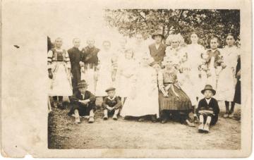 Svadba 3. 9. 1935Archív rodiny Jánoškovej Svadba 3. 9. 1935Archív rodiny Jánoškovej