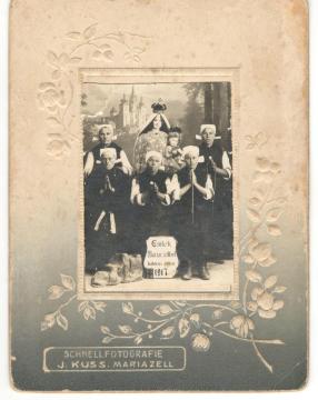 Spomienka na púť v Mariazellu r. 1917Archív rodi Spomienka na púť v Mariazellu r. 1917Archív rodi