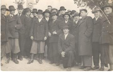 Rok 1930Archív rodiny Kunovej (Sollárovej) Rok 1930Archív rodiny Kunovej (Sollárovej)